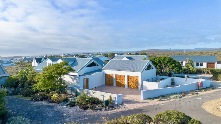 3 Bedroom Property for Sale in Grotto Bay Western Cape